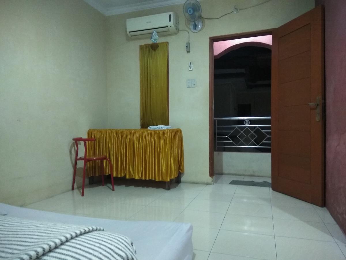 Pondok Cemara Hotel Medan Ngoại thất bức ảnh