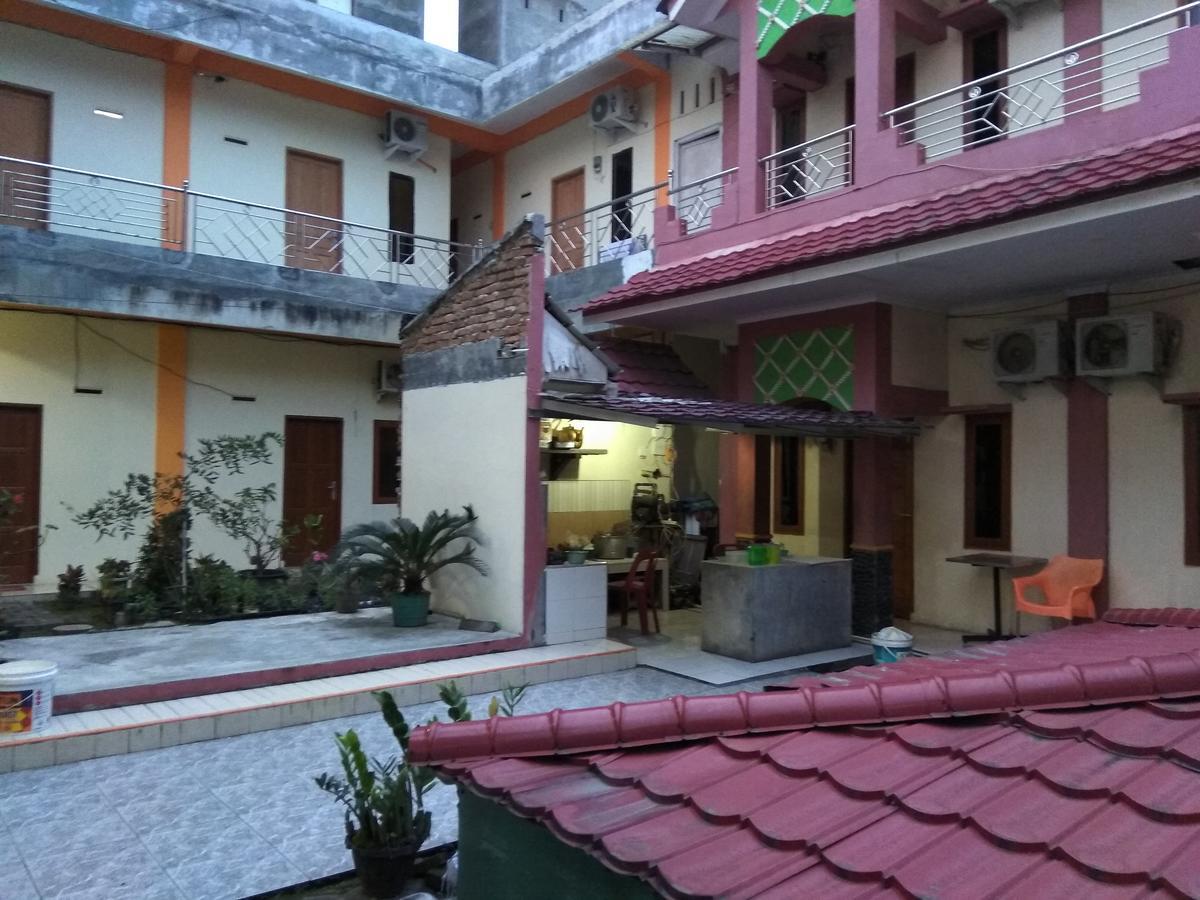 Pondok Cemara Hotel Medan Ngoại thất bức ảnh